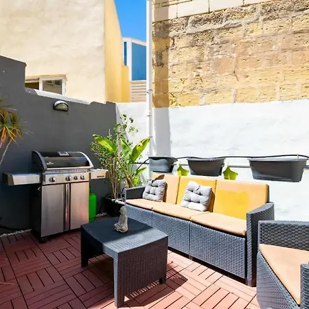 Lukary Loft, Cozy Terraced House Near Mdina And St Pauls Church Casa de Férias Rabat